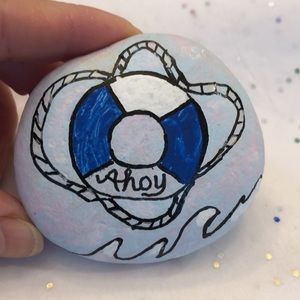 🌹🌹🌹SOLD🌹🌹🌹
HAND PAINTED NAUTICAL ROCK